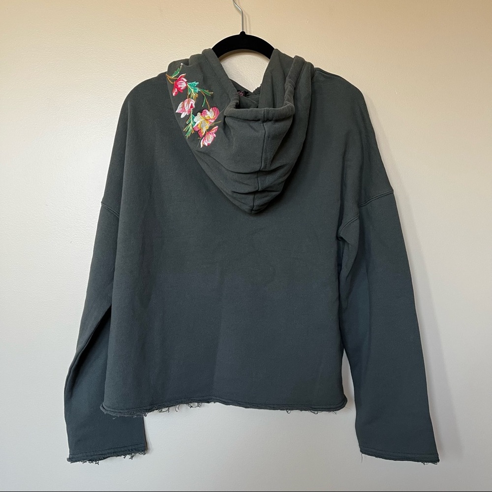 Betsey Johnson Dark Gray Floral Embroidered Bell Sleeve Sweatshirt